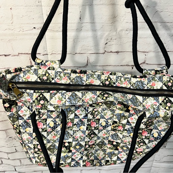 Farmhouse Is My Style Canvas Tote Purse Patchwork Quilt Print Rope Handle Floral - Picture 7 of 13